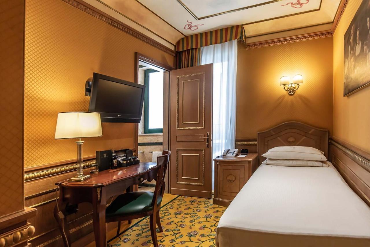 River Palace Hotel Roma Esterno foto